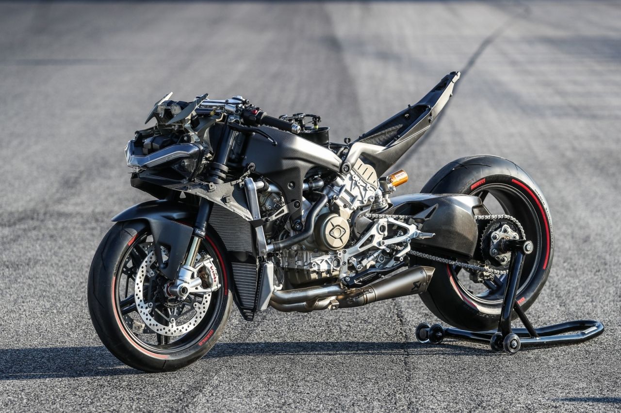 Ducati Superleggera V4 2020, en detalle por dentro y por fuera