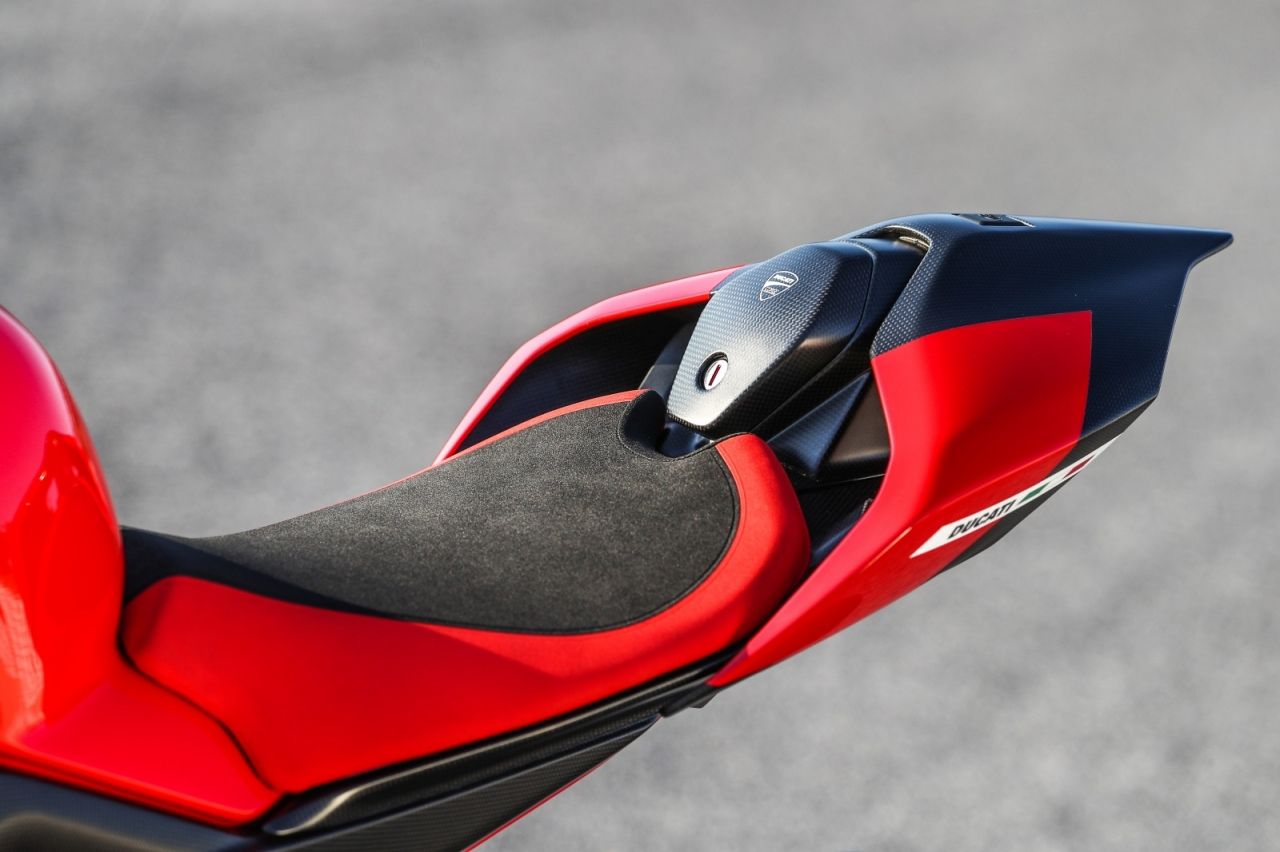 Ducati Superleggera V4 2020, en detalle por dentro y por fuera