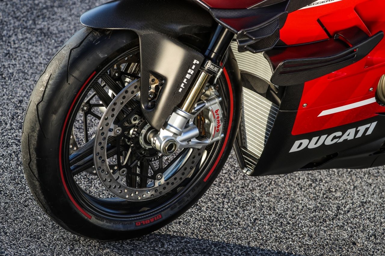 Ducati Superleggera V4 2020, en detalle por dentro y por fuera