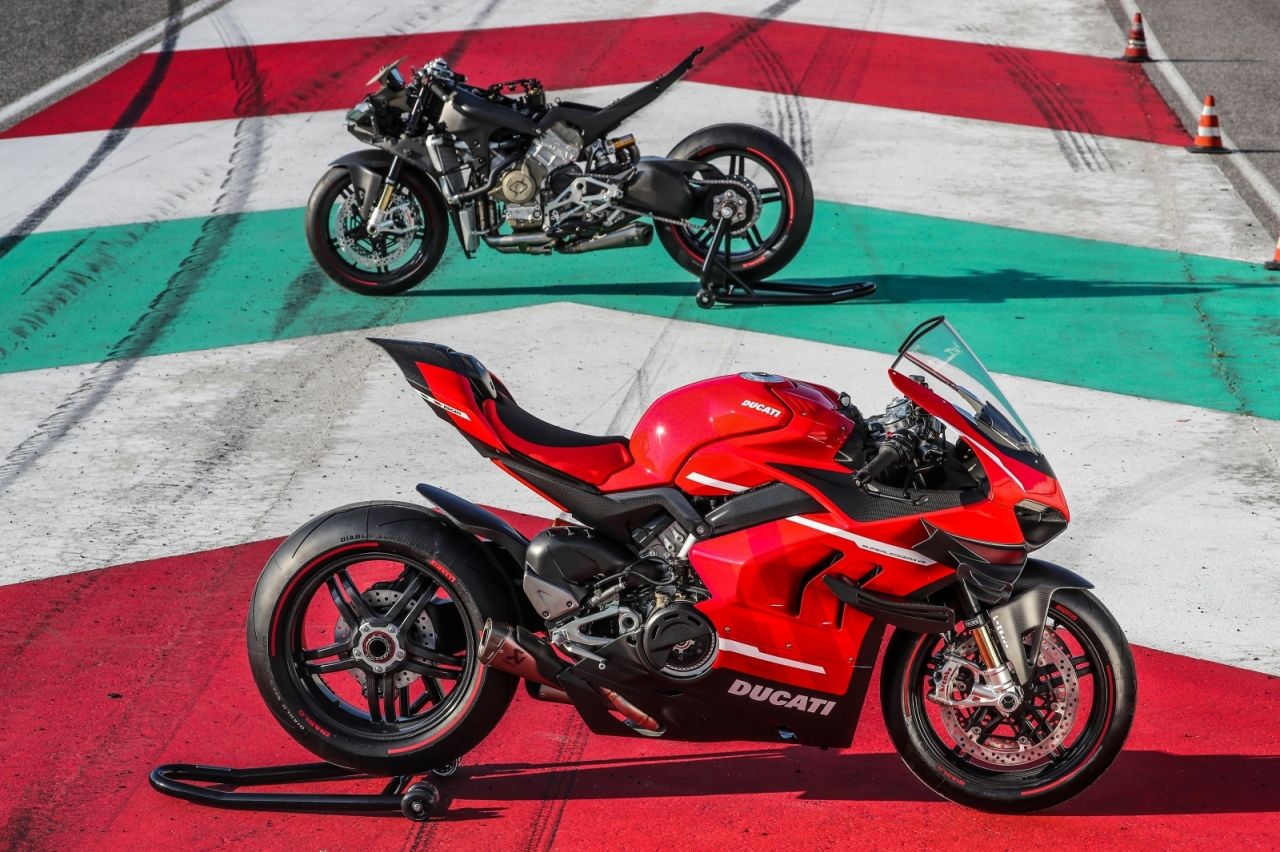 Ducati Superleggera V4 2020, en detalle por dentro y por fuera