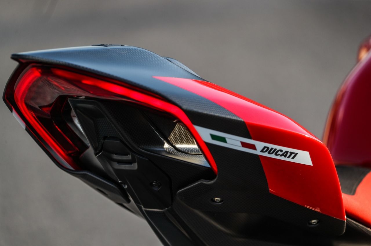 Ducati Superleggera V4 2020, en detalle por dentro y por fuera