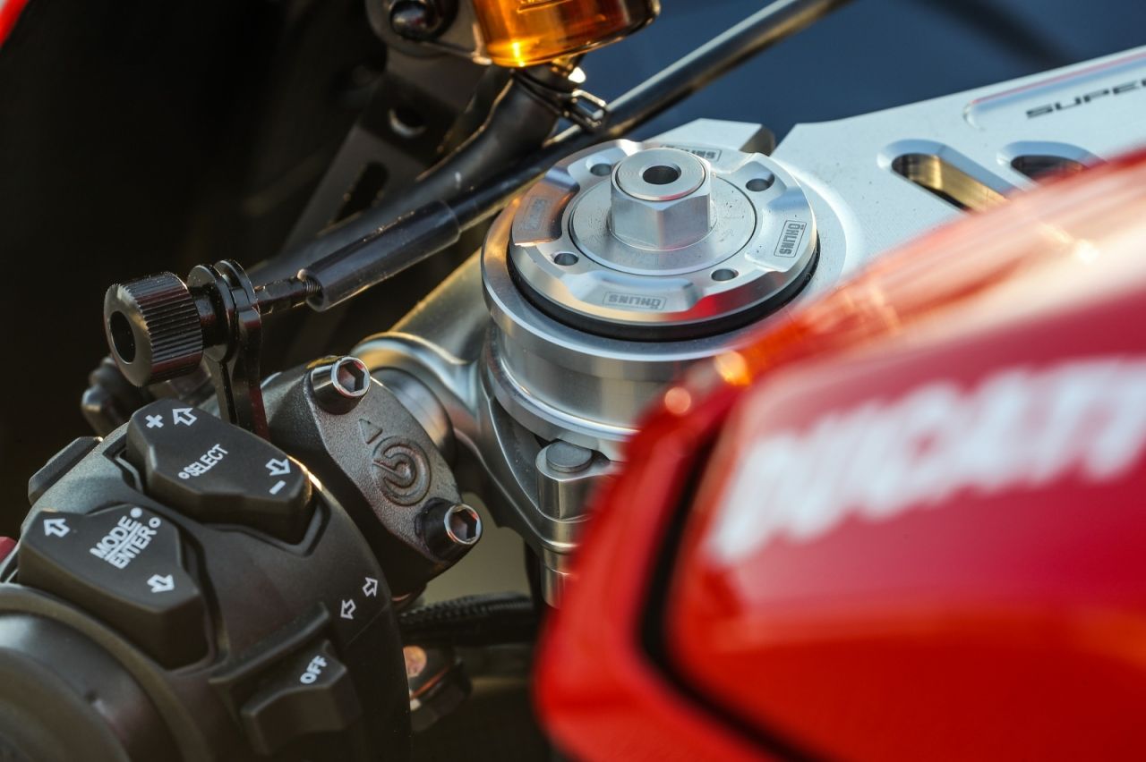 Ducati Superleggera V4 2020, en detalle por dentro y por fuera