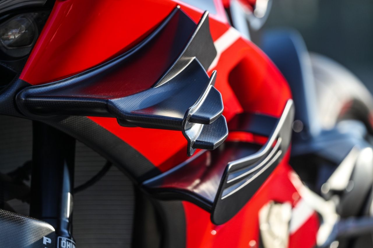 Ducati Superleggera V4 2020, en detalle por dentro y por fuera