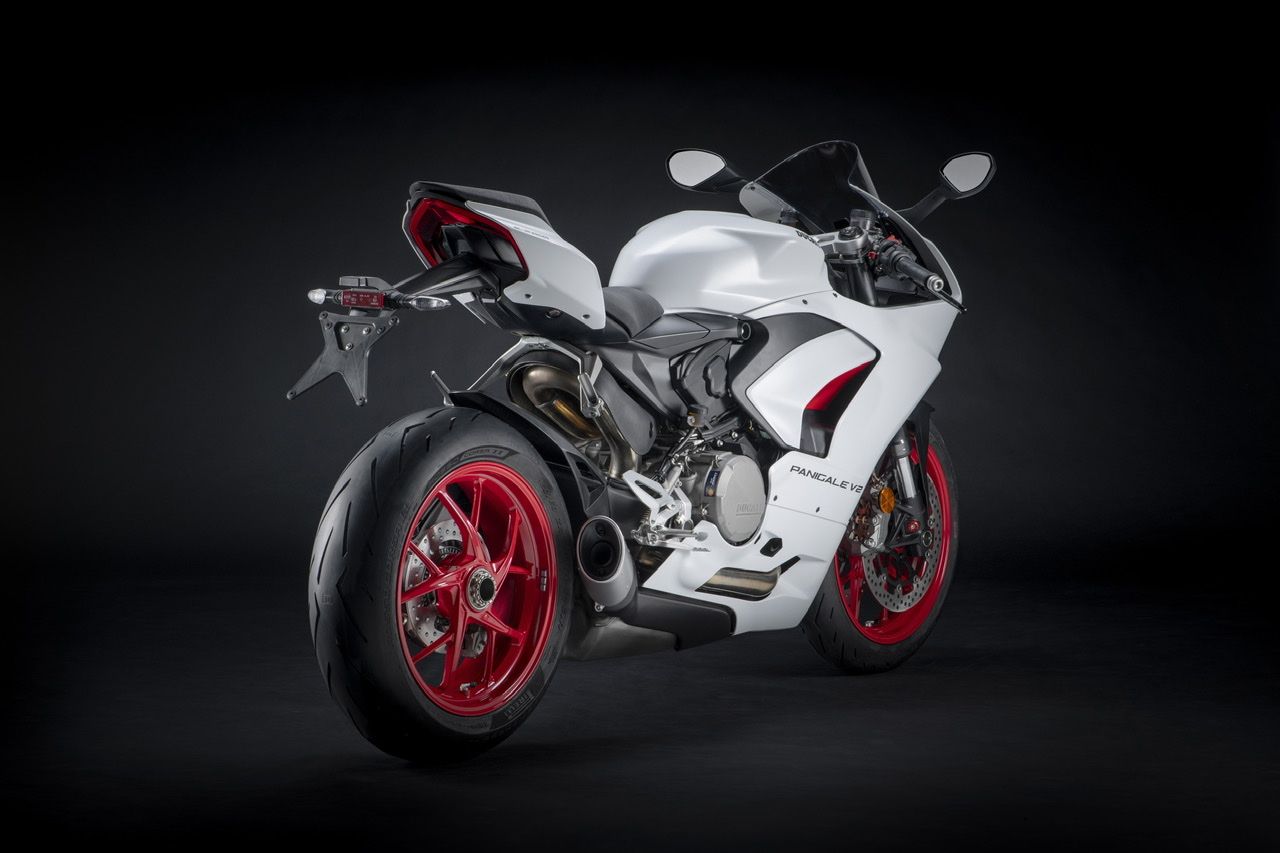Ducati Panigale V2 “White Rosso”