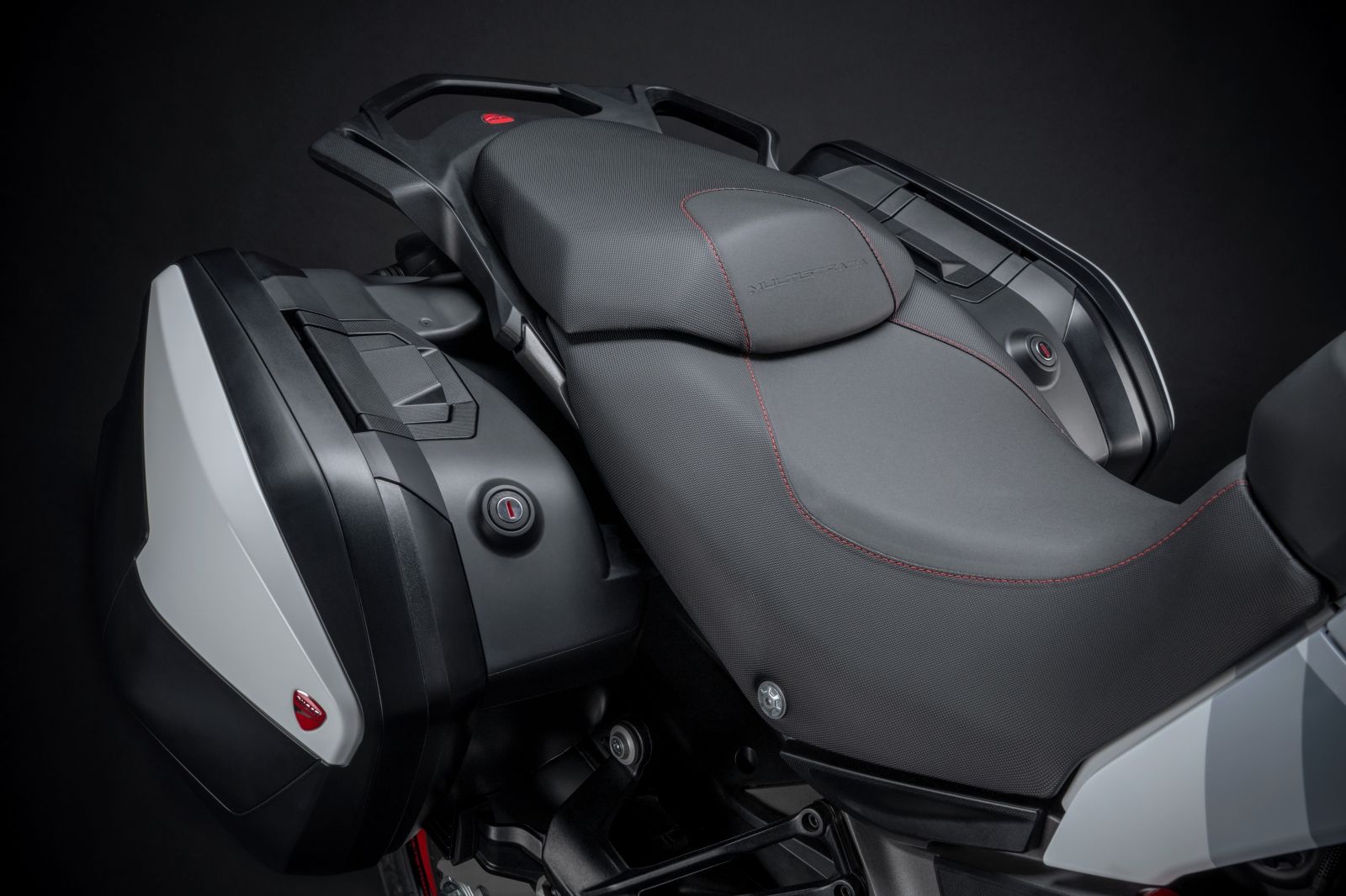 Ducati Multistrada 950 S 2021 GP White