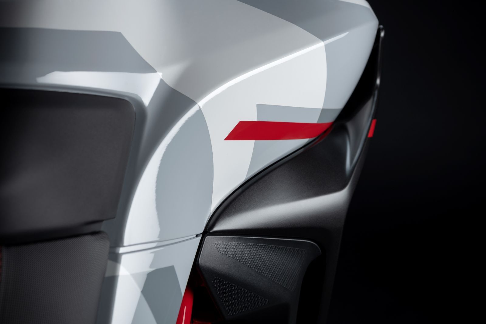 Ducati Multistrada 950 S 2021 GP White