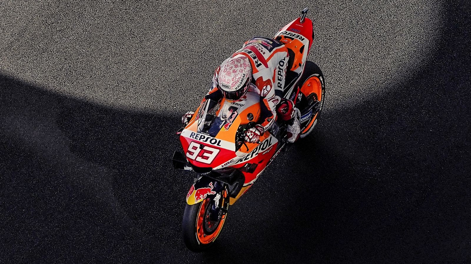 El yin y el yang de Marc Márquez (Fotos: Repsol / Gold & Goose).