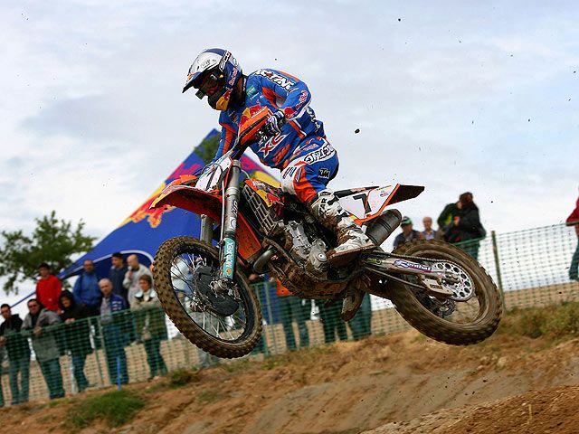 Barragán planta cara a Everts
