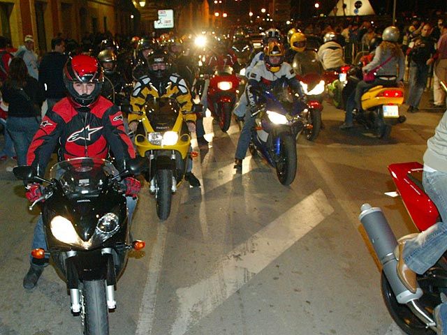 Nueva «jaula» para los moteros
