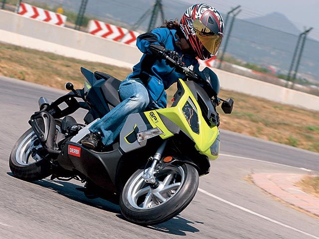 Hasta los 16 sin moto