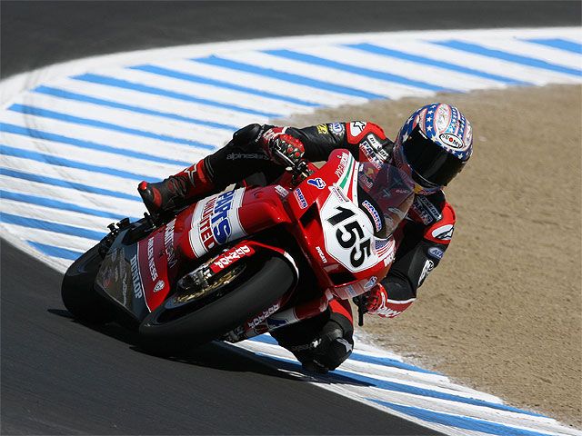 Ducati confirma su retirada del AMA de SBK