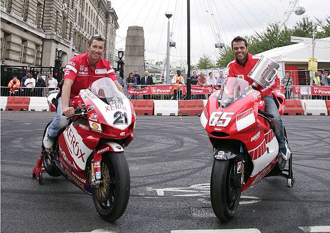 Ducati y Ferrari juntos