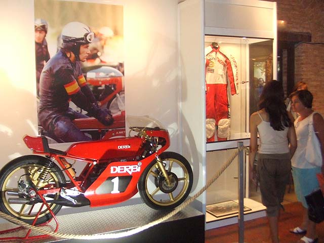 Motos y pilotos campeones