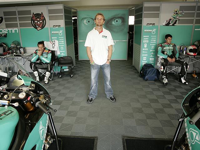 Petronas se retira
