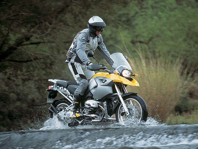 Control de tracción para motos de serie