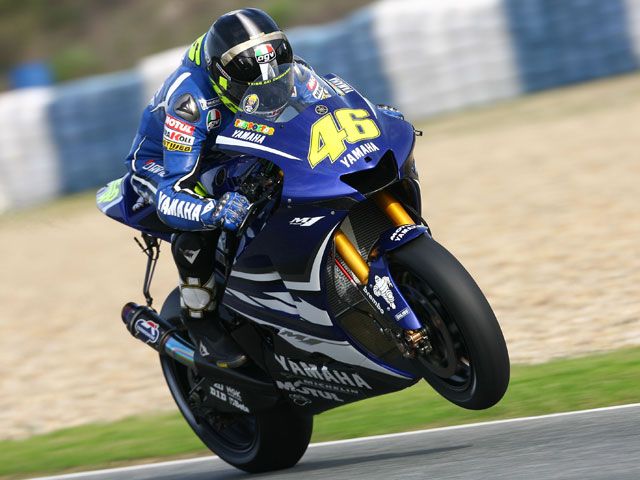 Rossi y Pedrosa baten el récord