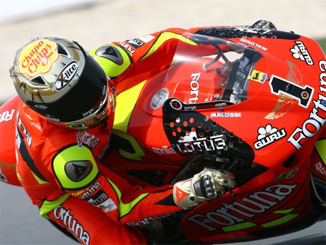Lorenzo no da opciones