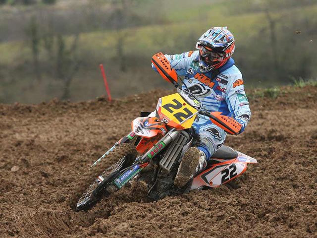 Pichon también sabe ganar en MX3