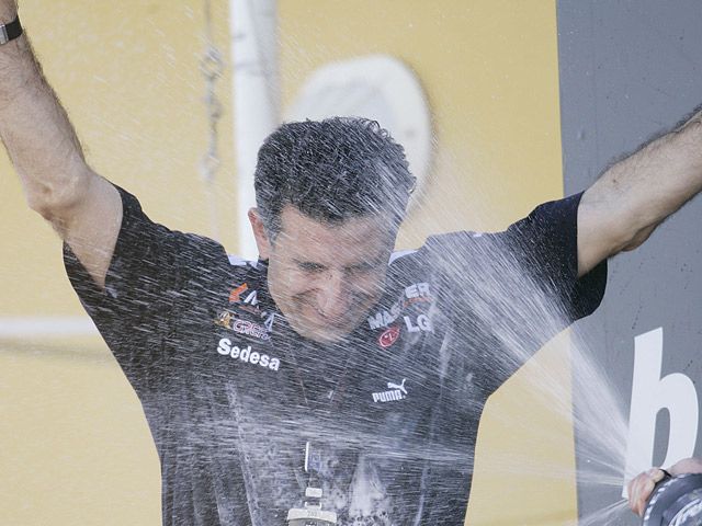 "Aspar" con pie y medio en MotoGP