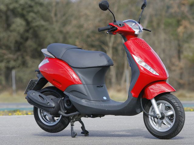 Piaggio Zip 100