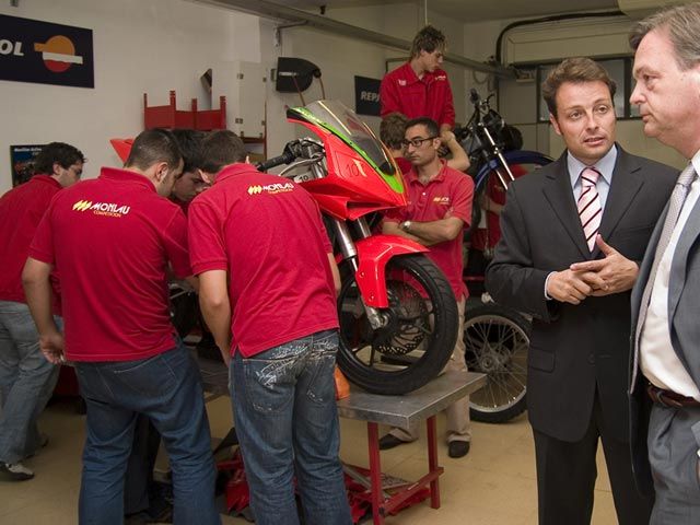 Nace el Institut Tècnic del Motor Nace el Institut Tècnic del Motor