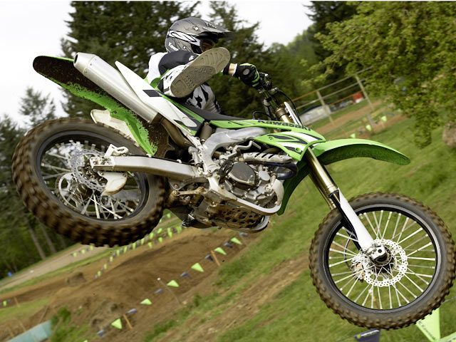 Anticipación: Kawasaki KX 250F y KX 450F Anticipación: Kawasaki KX 250F y KX 450F