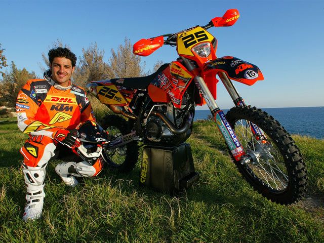 Cervantes renueva con KTM