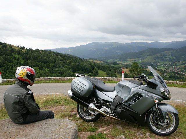 Kawasaki GTR 1400