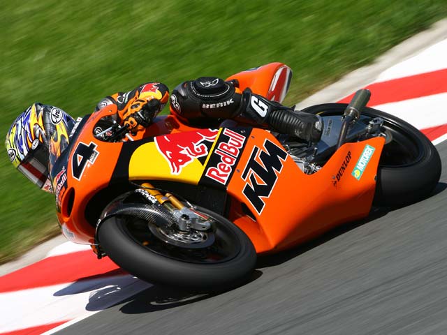 Doblete de KTM: Aoyama y Kallio