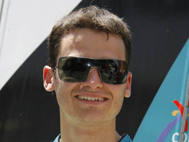 Sergio Gadea renueva con el Bancaja Aspar Team
