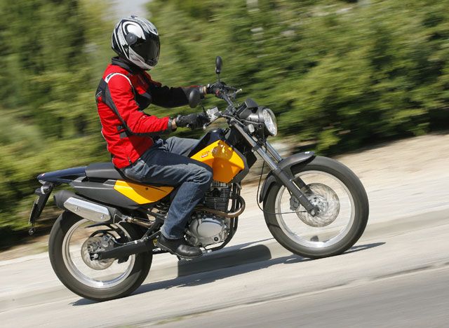 Derbi Cross City 125