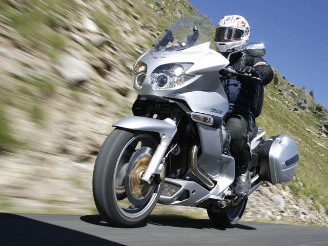 Moto Guzzi Norge 1200