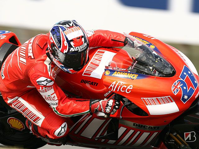 Stoner (XIII Parte), en un circuito Ducati