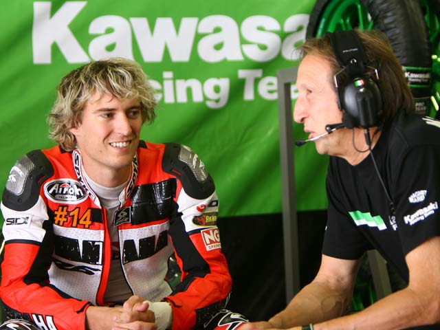 West será el compañero de Hopkins en Kawasaki West será el compañero de Hopkins en Kawasaki
