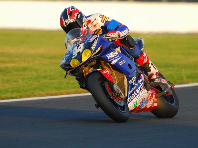 David Checa, imparable