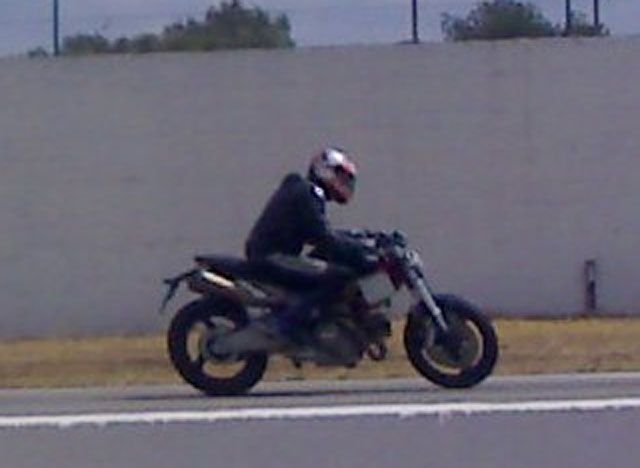 Fotos espía de la Ducati Monster