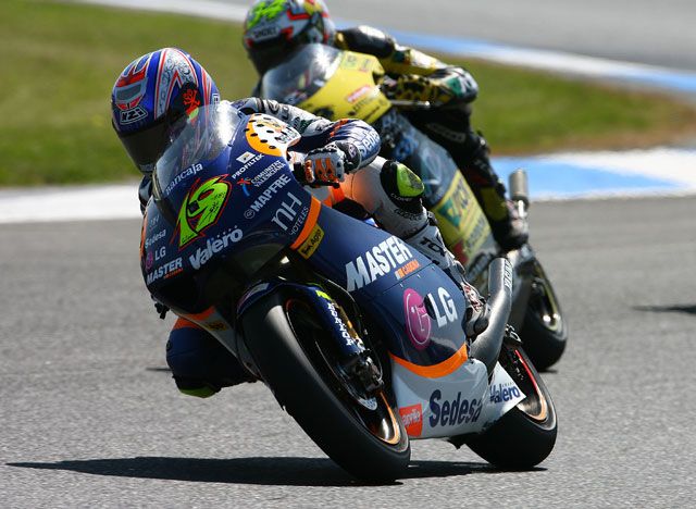 Aprilia y KTM reparten las motos Aprilia y KTM reparten las motos