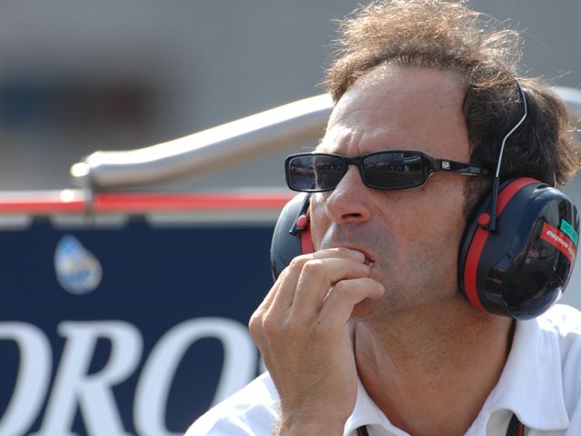 Alberto Puig compara a Lorenzo con Pedrosa