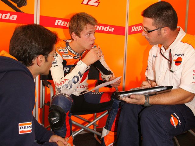 Debut del equipo Repsol-KTM