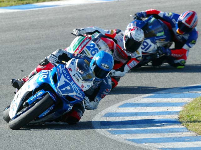 Gowland y Bradl, los campeones del CEV que faltaban