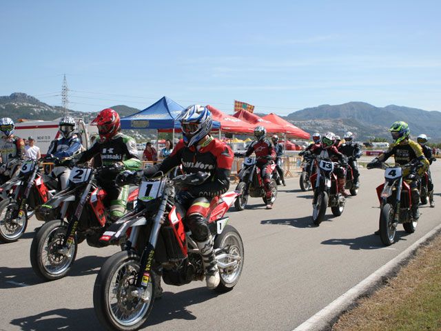 Aprilia Supermoto Cup
