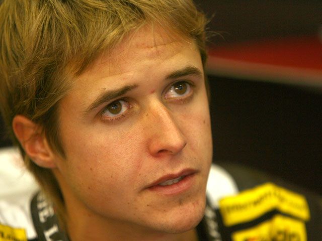 Thomas Lüthi (Aprilia) se fractura la clavícula