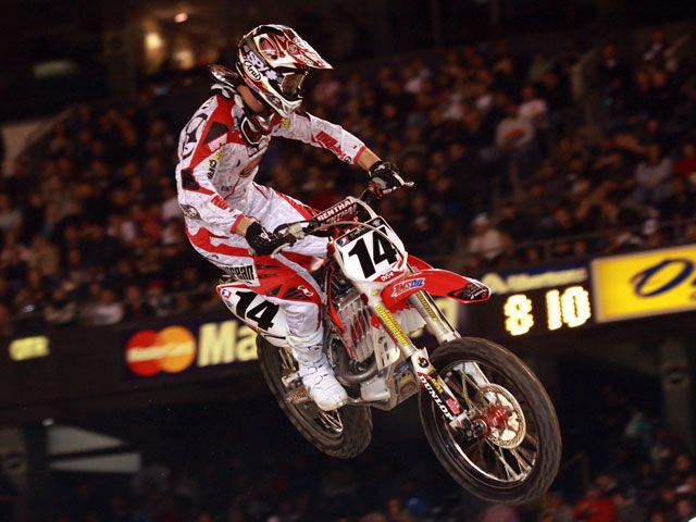 Windham y Honda ponen en jaque a Reed