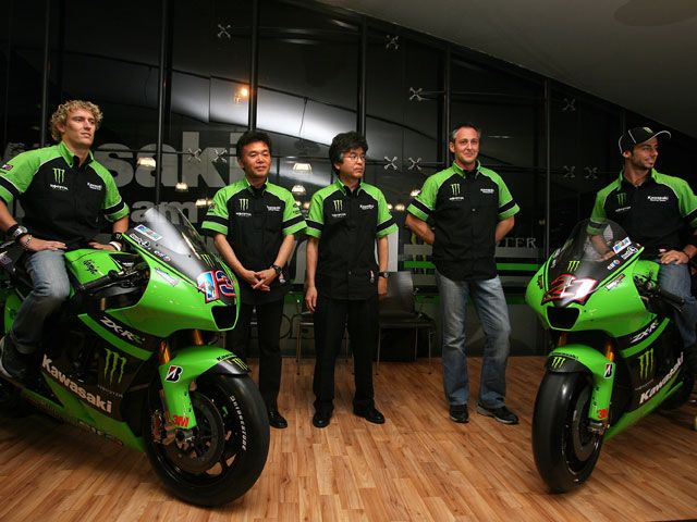 Kawasaki presentó su equipo de MotoGP