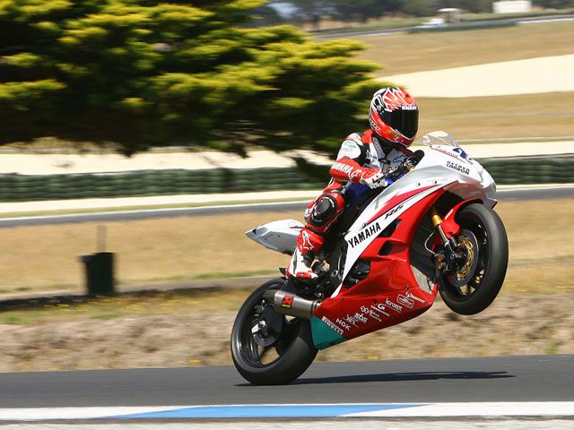 Guerra abierta en el Mundial de Supersport