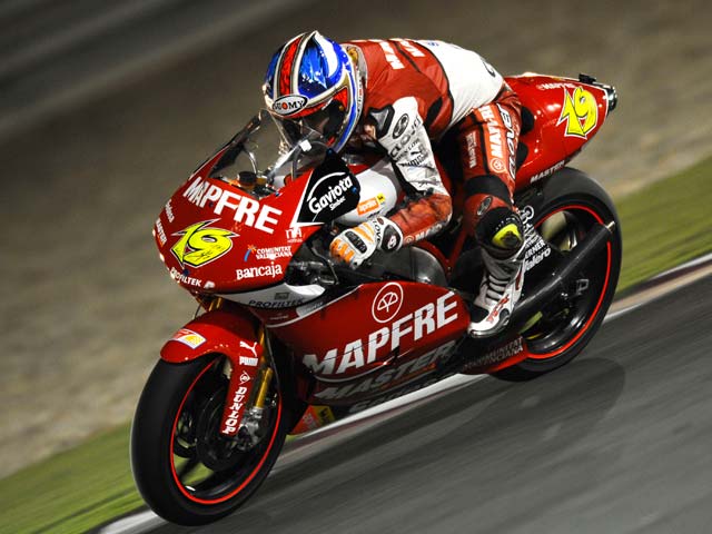 Bautista (Aprilia), el mejor en los entrenamientos nocturnos de Qatar Bautista (Aprilia), el mejor en los entrenamientos nocturnos de Qatar