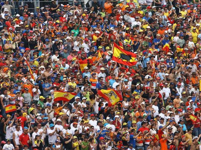 Tribuna Fiat-Yamaha en el GP de Jerez