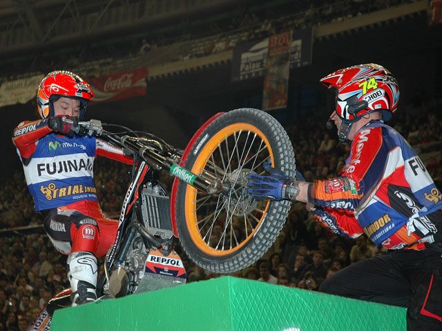 Takahisha Fujinami, desarrollo de la Montesa Honda Cota 4RT