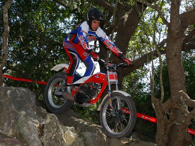 Alfredo Gómez con Honda se lleva la victoria en el Trial de Clásicas