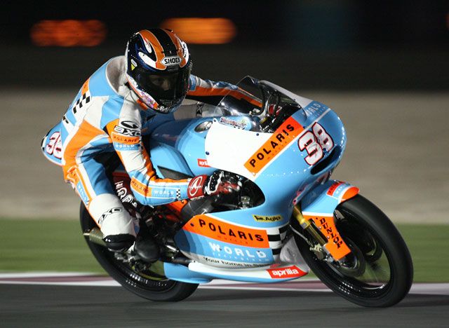 Continúa el dominio de Bradley Smith (Aprilia) en 125